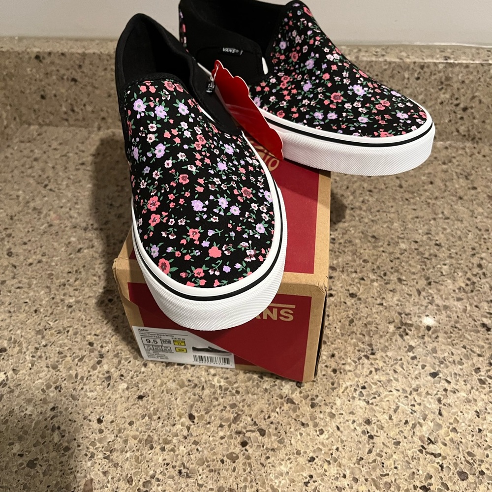 Fun van’s slip on